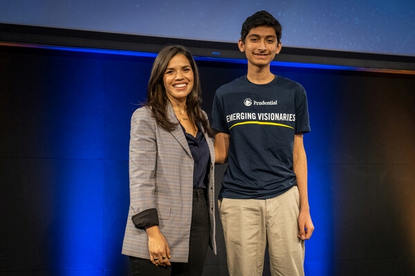 Cupertino teen writes the book on circular economy