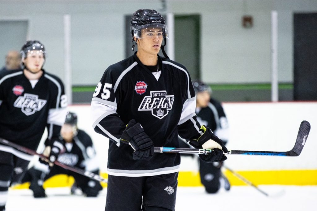 Milpitas native is an ace on the ice with amateur hockey team