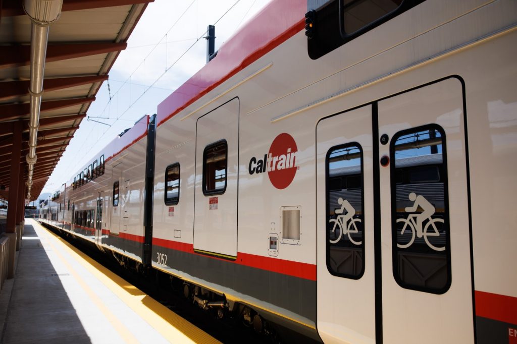 Passenger train fatally strikes person on tracks in Menlo Park