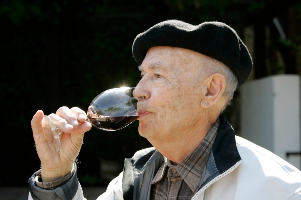 Mike Grgich dies at 100; winemaker helped make Napa Valley world famous