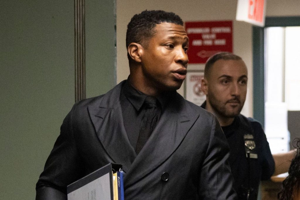 Jury in Jonathan Majors assault trial to begin deliberations