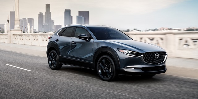 Little Mazda CX-30 SUV drives big