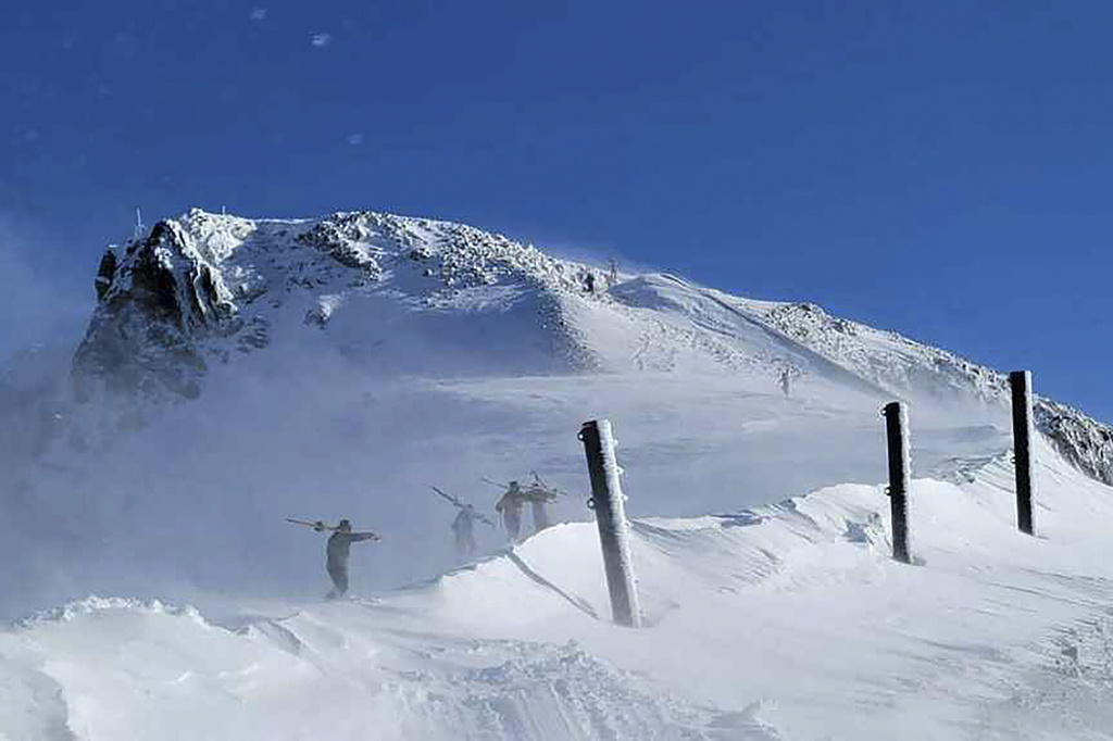 Police shooting reported near Palisades Tahoe ski resort; no word on injuries