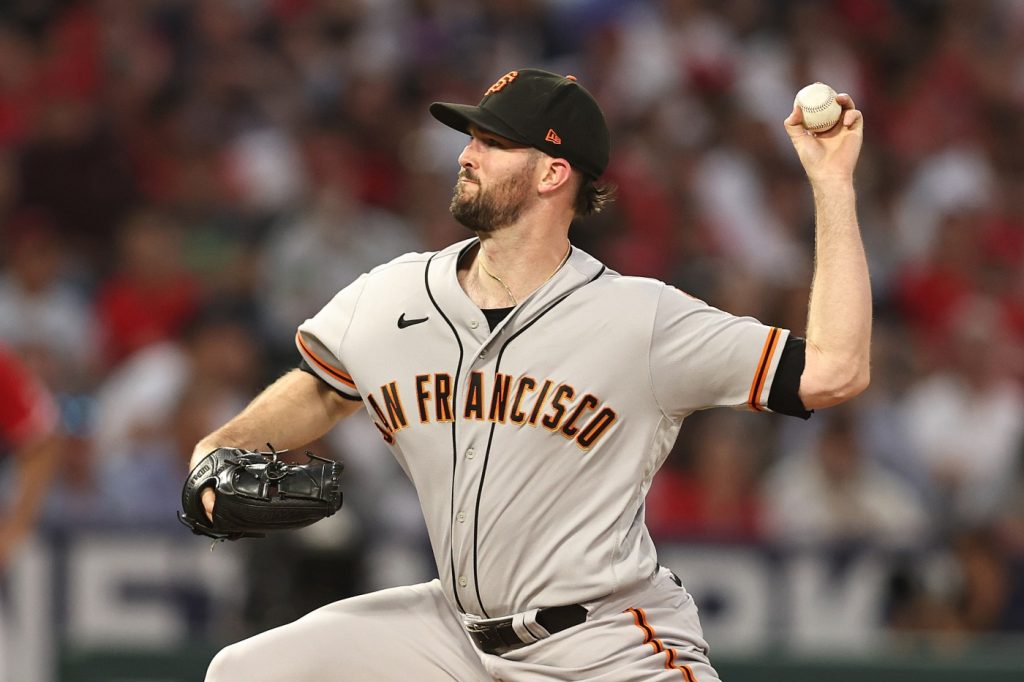 Report: A’s to sign former Giants starter Alex Wood