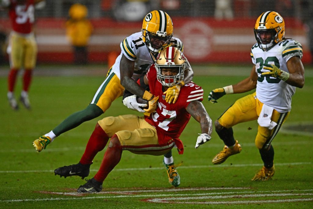 Why 49ers linebacker Dre Greenlaw wouldn’t go down after game-winning interception vs. Packers