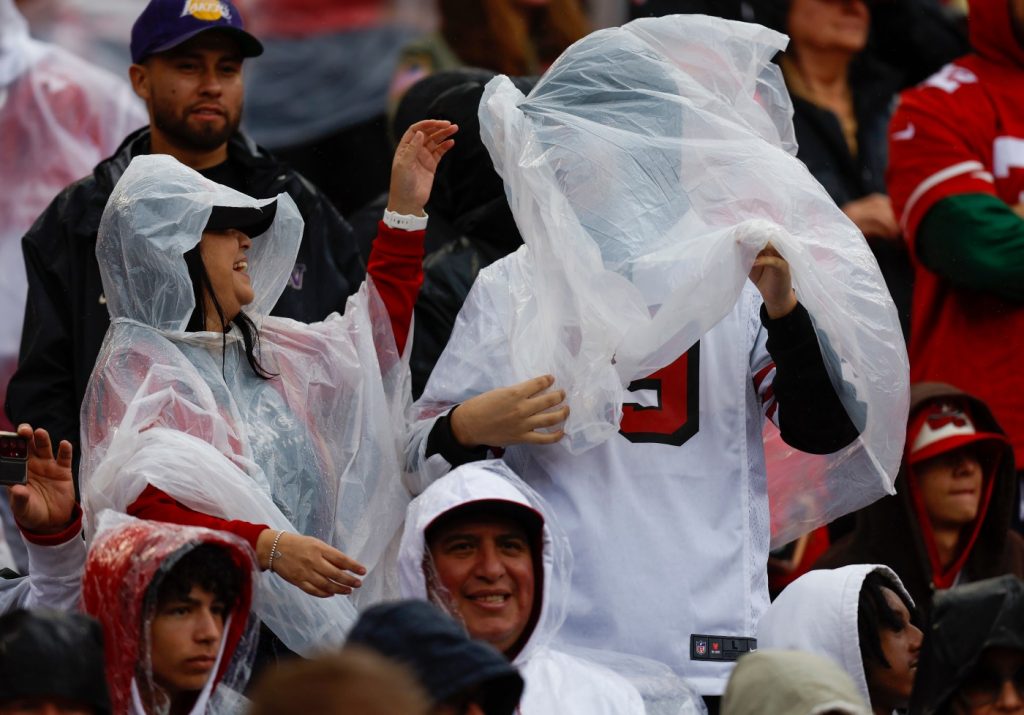 49ers-Packers playoff game at Levi’s Stadium projected to have rain, strong winds