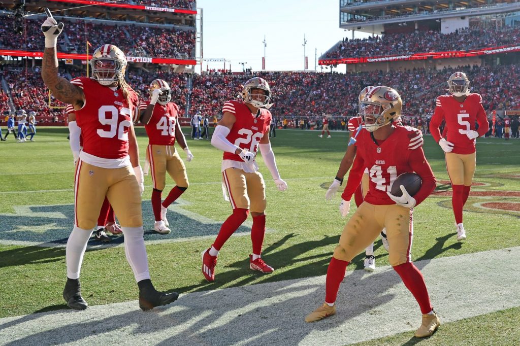 A dark place and a brotherly bond led 49ers safety Hawkins to inspiring debut