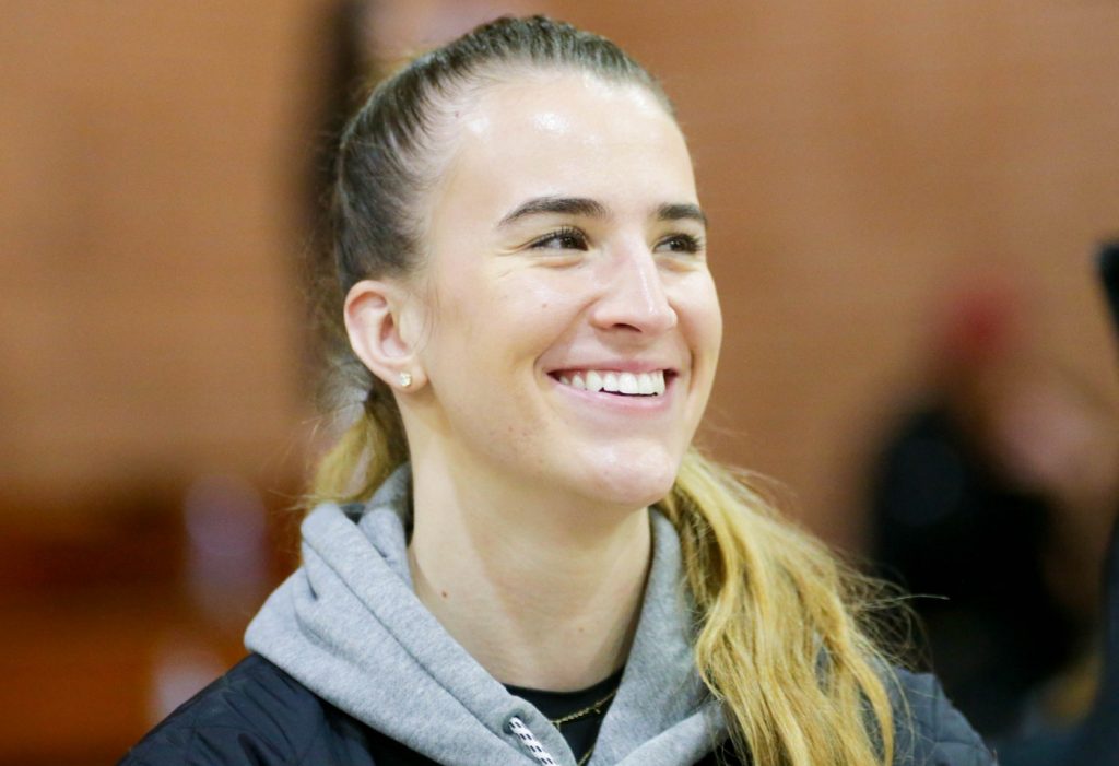 Sabrina Ionescu talks Tara VanDerveer matching Coach K, WNBA expansion, Caitlin Clark