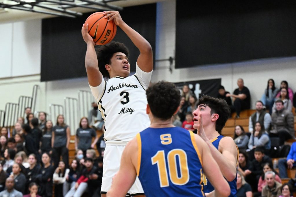 Mitty earns gritty win over Serra in WCAL battle