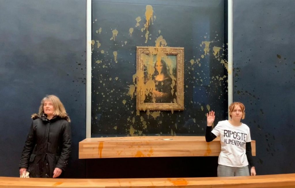 See the moment climate activists throw soup at the ‘Mona Lisa’ in Paris