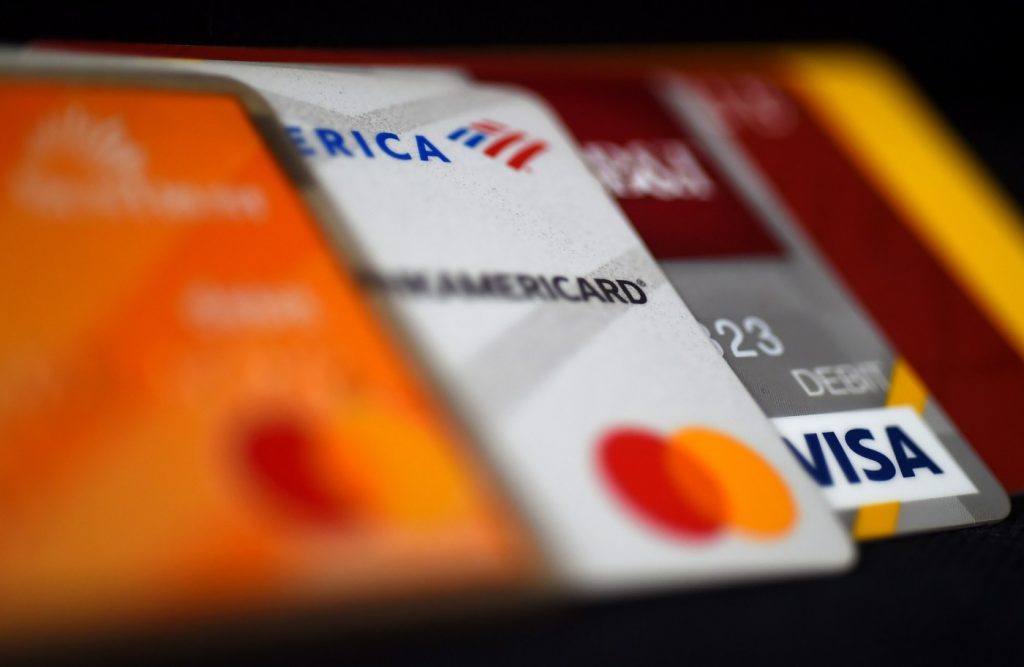 5 signs you should consolidate your credit card debt in 2024