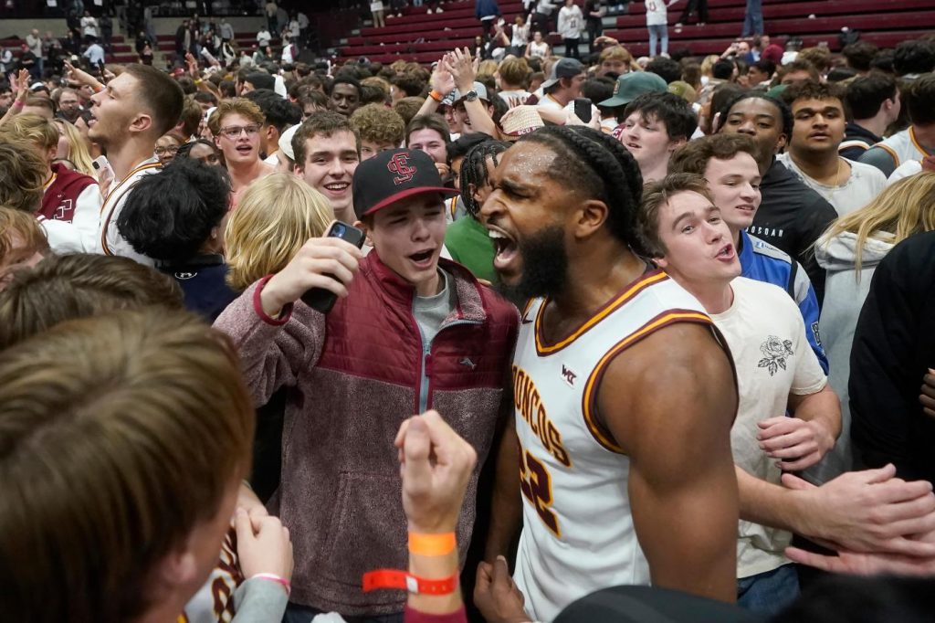 Bal’s late basket leads Santa Clara to 77-76 upset victory over No. 23 Gonzaga