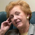 Jean Carnahan dies at 90; U.S. senator from Missouri filled husband’s seat after his death