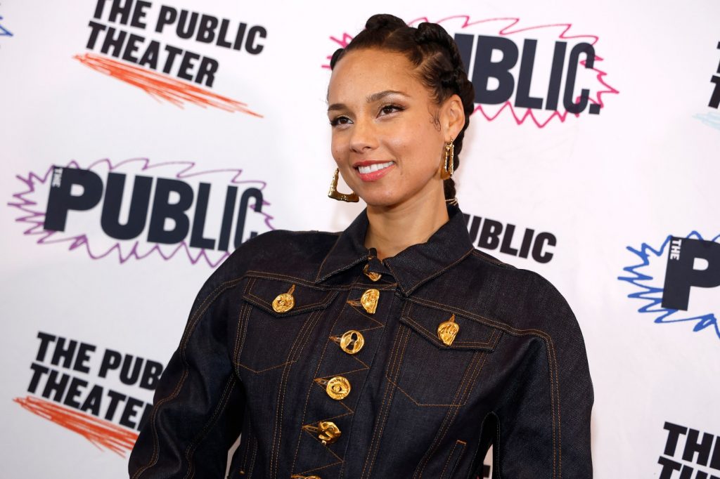 Horoscopes Jan. 25, 2024: Alicia Keys, be open to new beginnings