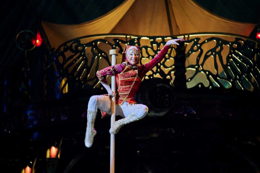 Review: ‘Kooza’ delivers exactly what Cirque du Soleil fans want