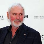 Norman Jewison dies at 97; acclaimed filmmaker directed ‘In the Heat of the Night’ and ‘Moonstruck’