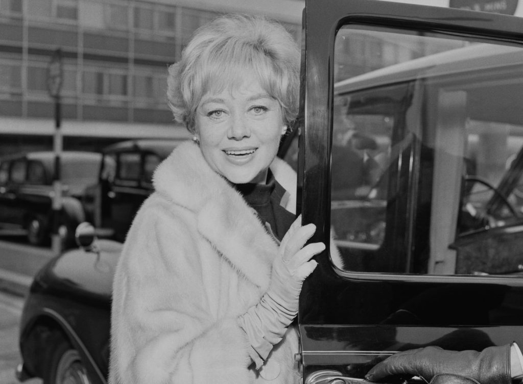 Glynis Johns dies at 100; award-winning actress was best known for role in ‘Mary Poppins’