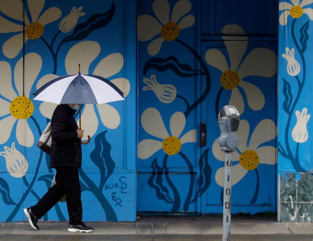 Strong Wednesday weather system puts Bay Area on alert for strong winds, flooding concerns