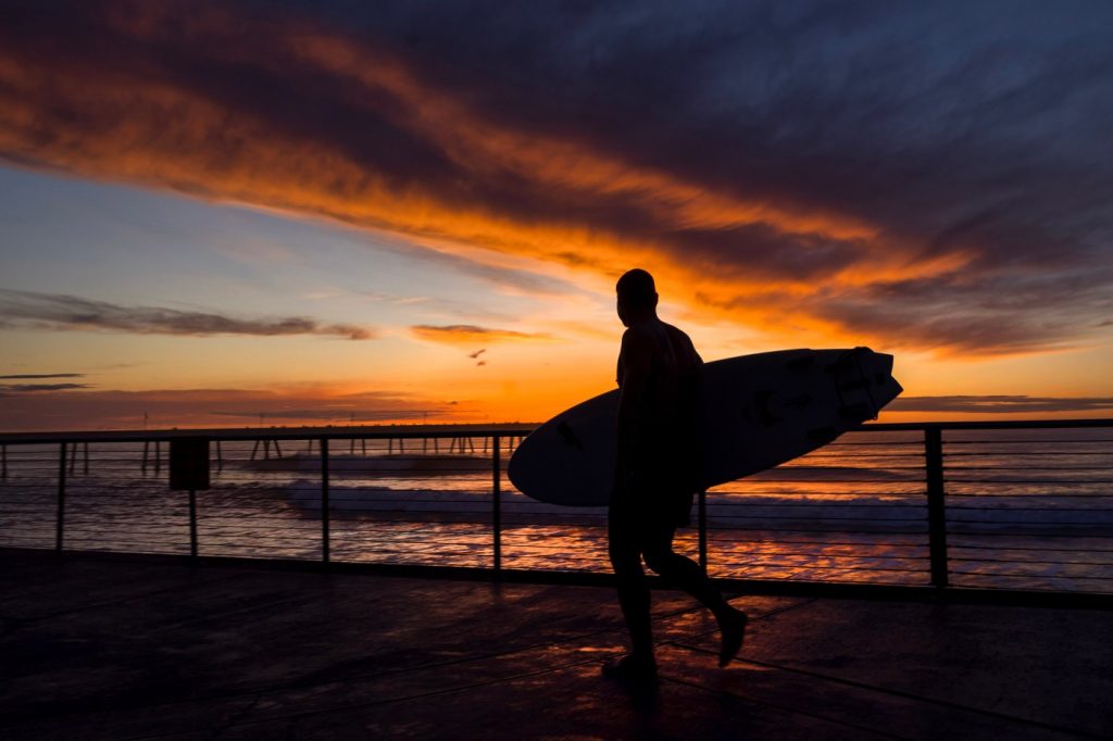 Bay Area reaches record temperatures on Sunday; heavy rainfall forecasted for mid-week