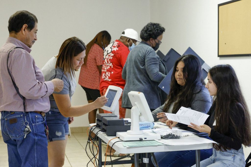 How misinformation will impact the Latino community ahead of 2024 elections