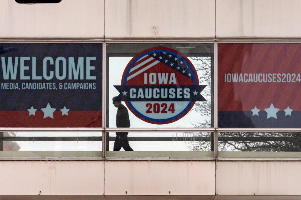 Live updates: GOP candidates make last-minute appeals to Iowa voters a day before caucuses