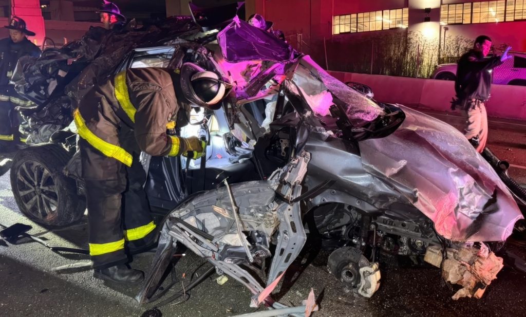 Car flies off San Francisco off-ramp into condo building’s third floor