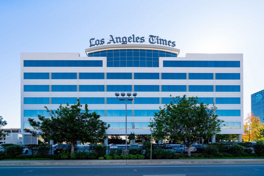 The Los Angeles Times plunges into ‘chaos’ as brutal layoffs loom and senior editors call it quits