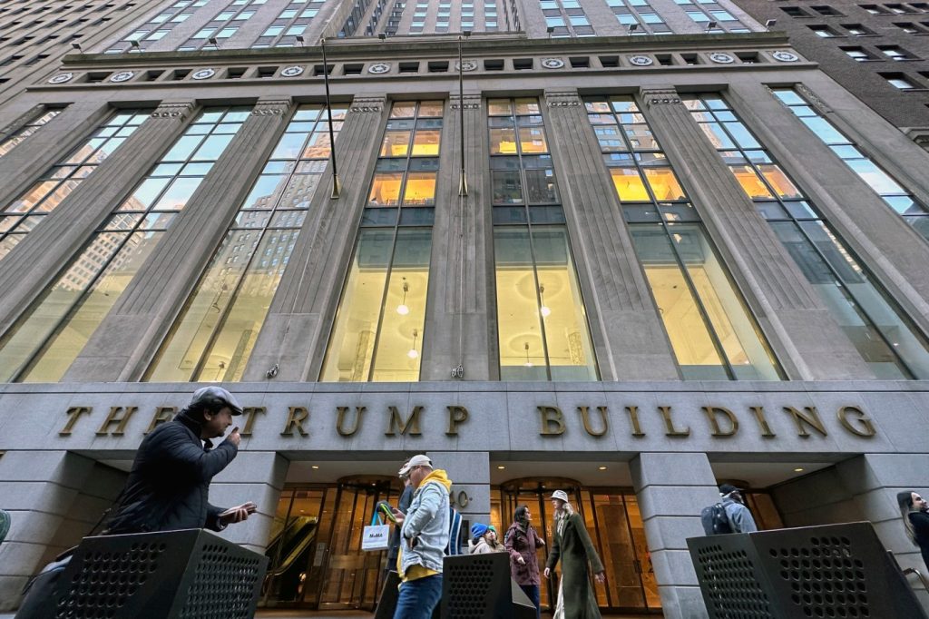 Dismantling Trump’s empire would stand alone under NY fraud law