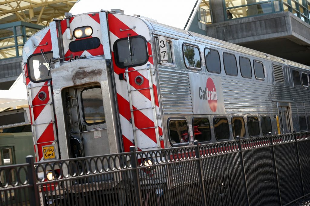 Caltrain strikes unoccupied vehicle in Palo Alto