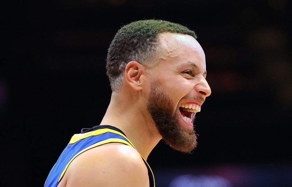 Steph Curry’s 60-point masterpiece wasted in Warriors overtime loss to Atlanta Hawks