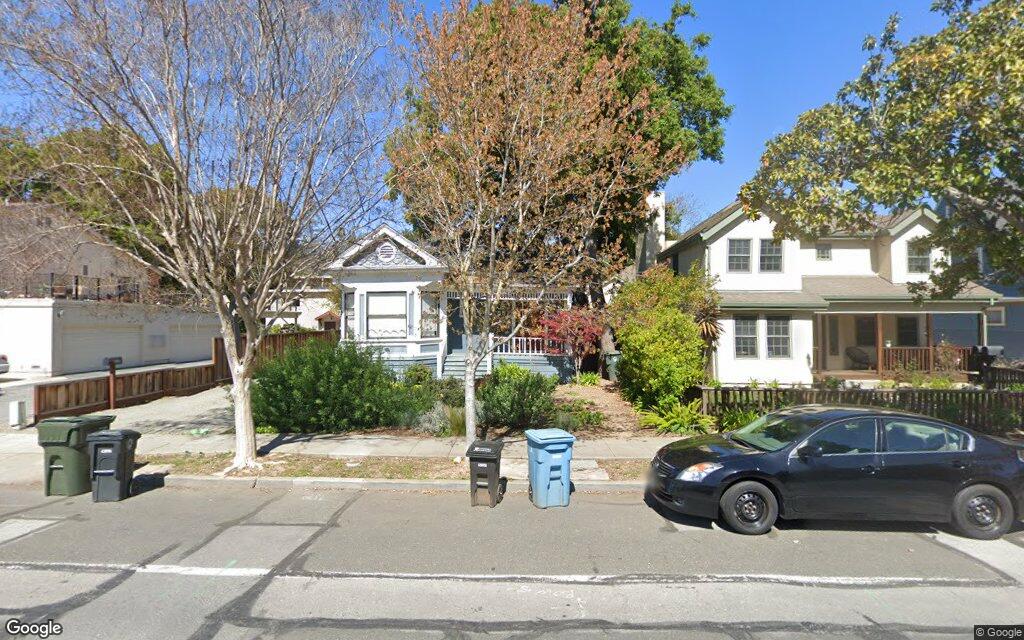 Two-bedroom home sells for $2.4 million in Palo Alto