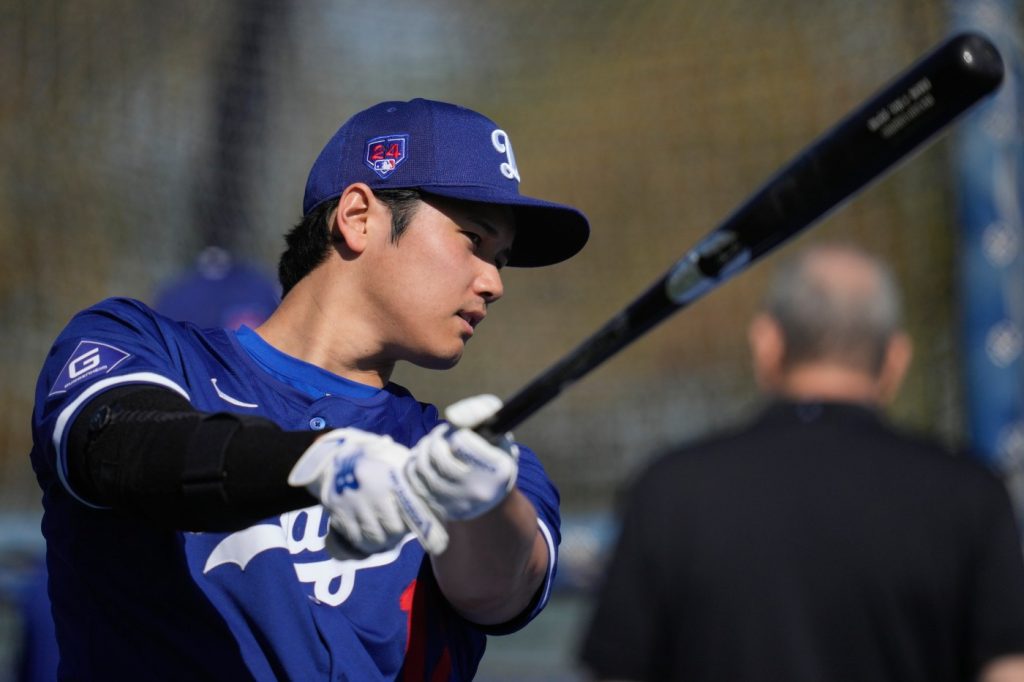 Mathews: Maybe Dodgers’ Shohei Ohtani should also manage California budget