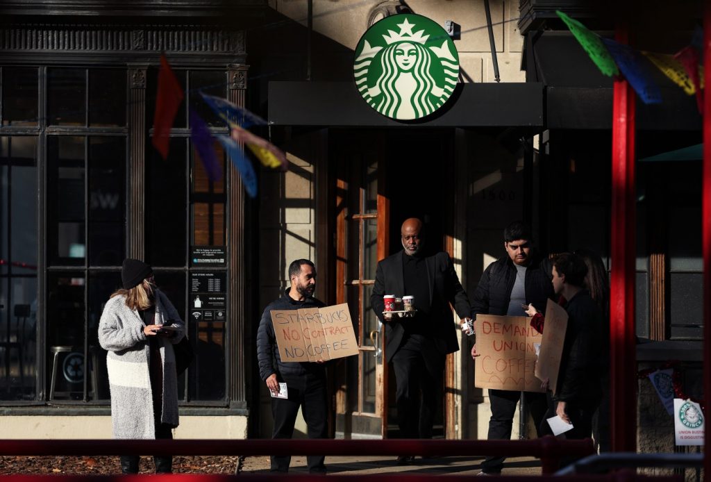 Starbucks’ labor pivot poised to spur new unionization wave