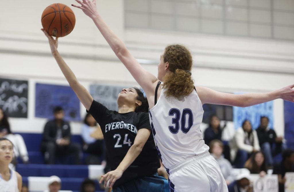 Ryka Aprameyan unguardable as Evergreen Valley girls clinch league title