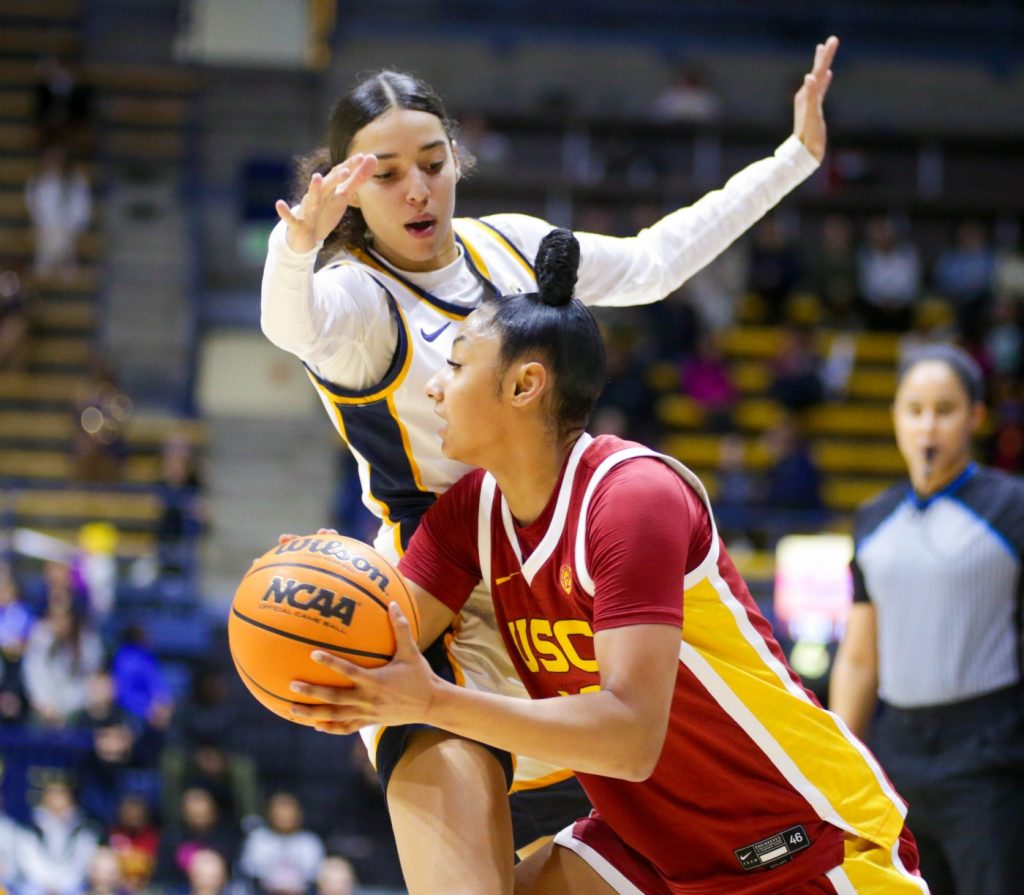 Pac-12 WBB roundup: Inside the epic UCLA-Oregon State finish, USC’s sweep, UW’s lost weekend and more