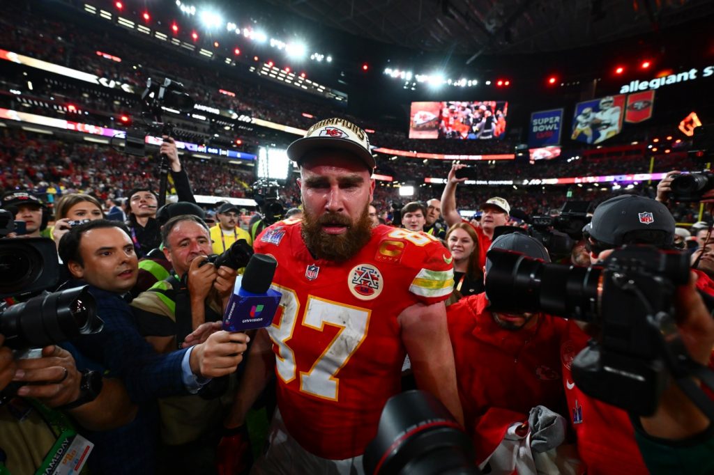 Chiefs’ Andy Reid, Travis Kelce explain Super Bowl sideline dust-up