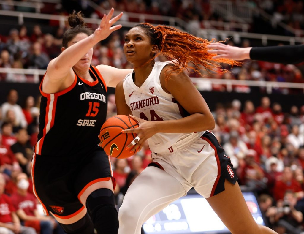 Pac-12 WBB roundup: Oregon State sizzles, JuJu Watkins rolls on and Iowa’s Caitlin Clark approaches Kelsey Plum’s scoring record