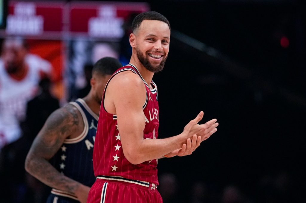 NBA All-Star Game: Curry, West endure record-setting loss; Lillard is MVP