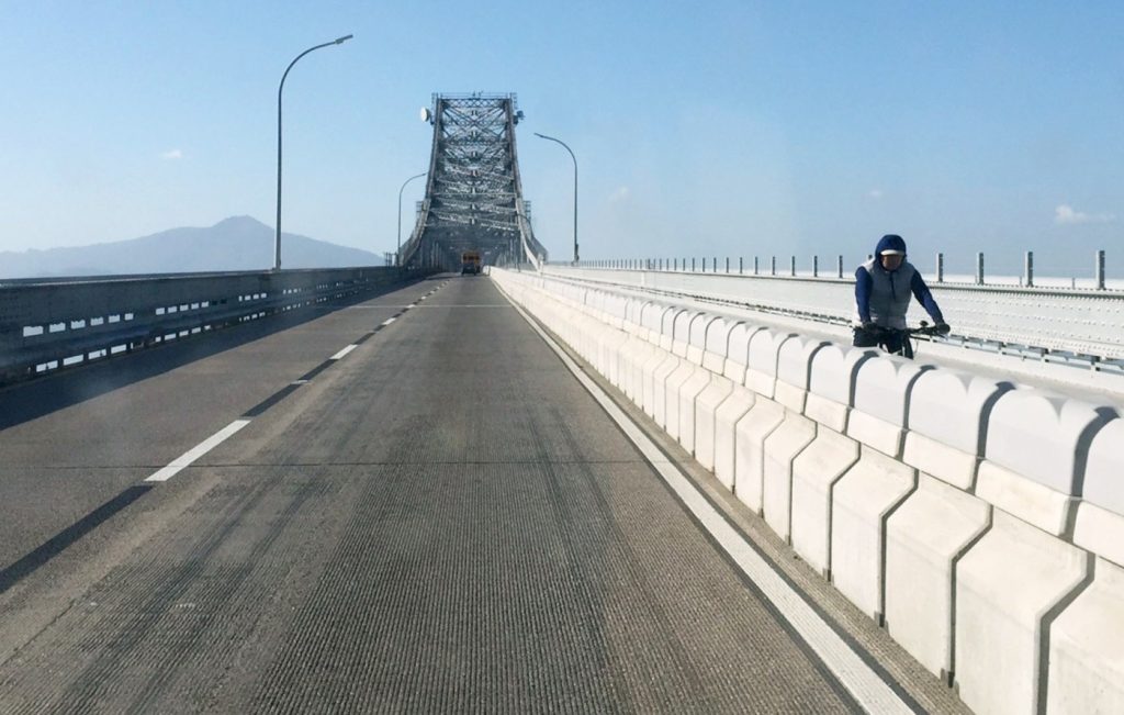 Richmond-San Rafael Bridge managers reexamine westbound lane options