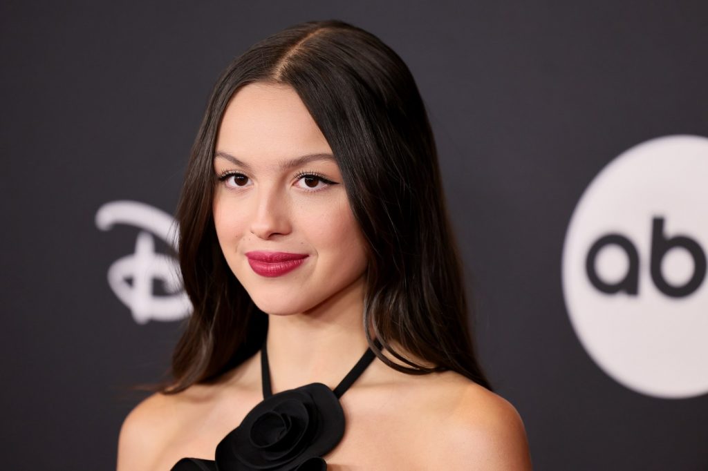 Horoscopes Feb. 20, 2024: Olivia Rodrigo, find the balance that works best