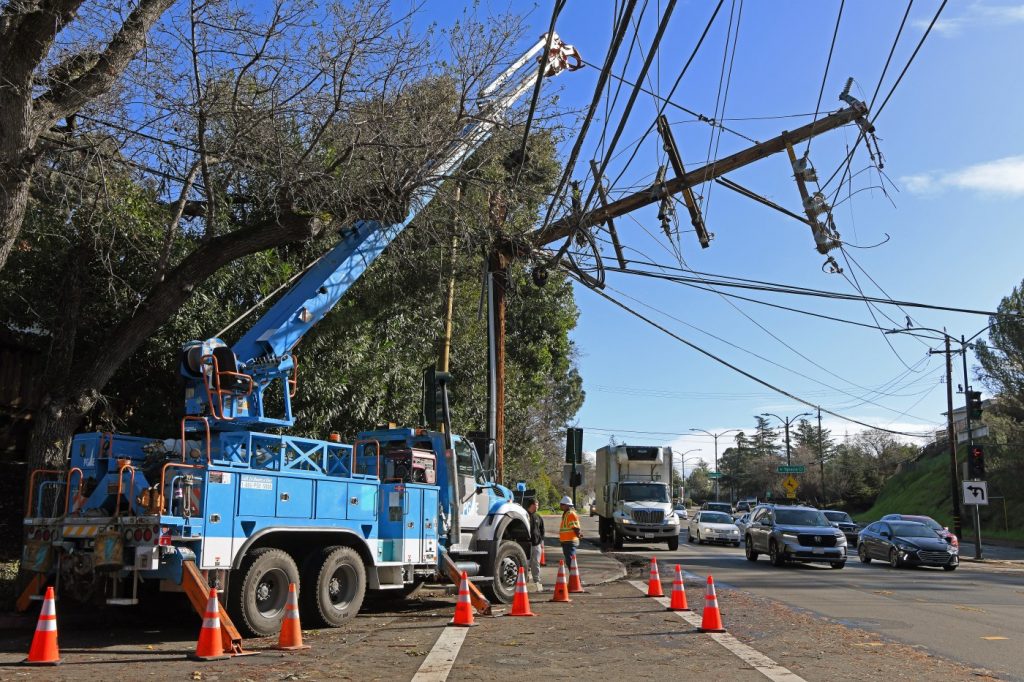 California lawmakers launch quest to short-circuit brutal new utility charges