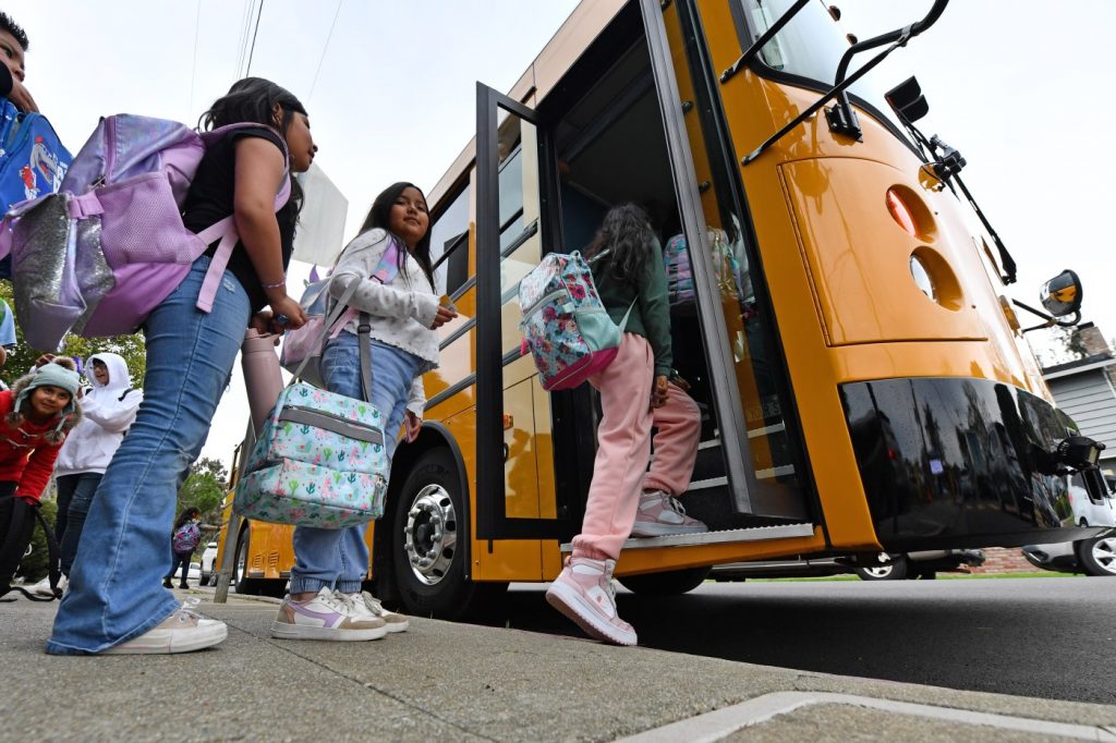 Electric school buses are gaining traction in Bay Area schools