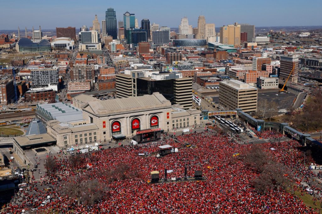 Several people injured in shooting near Kansas City Chiefs parade