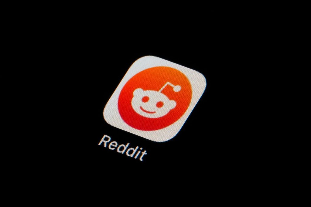 Reddit, which hasn’t turned a profit in nearly 20 years, files IPO