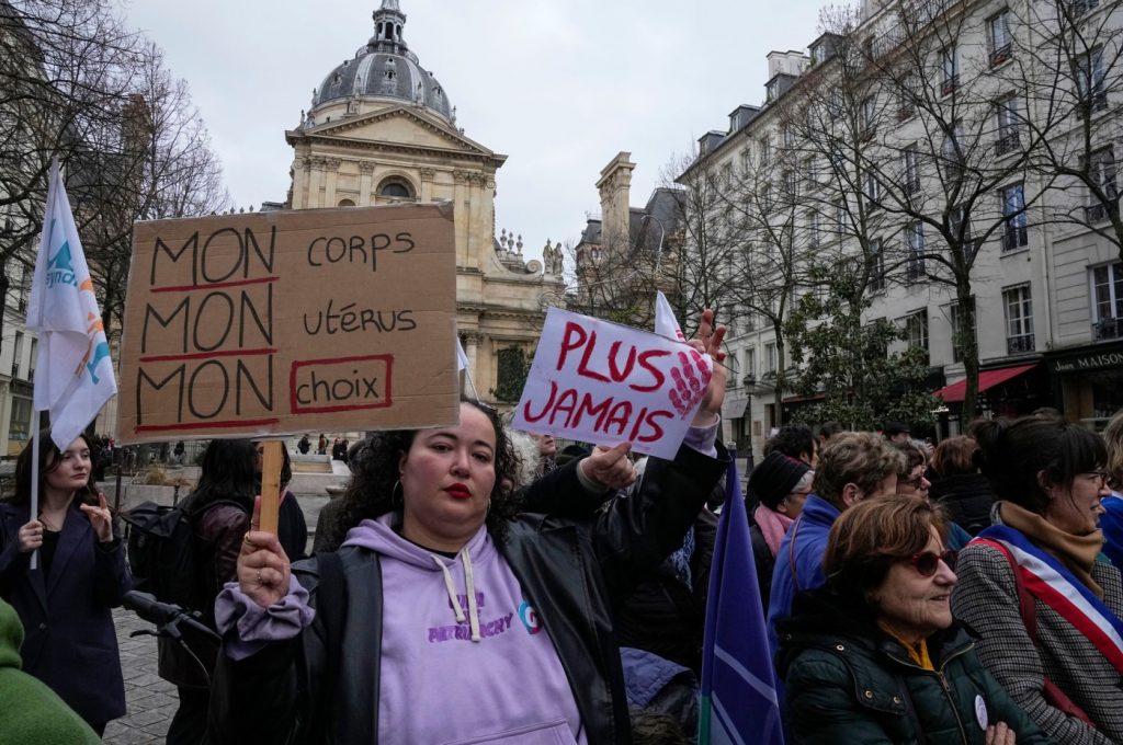 French Senate votes to enshrine abortion as constitutional right