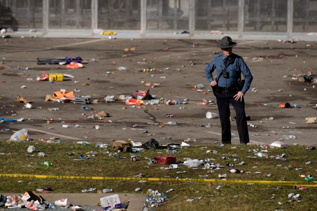 2 charged with murder in Chiefs celebration parade shooting