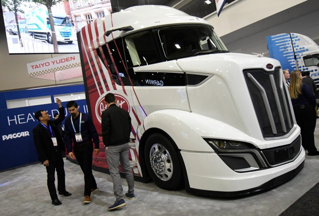 Biden delivers road map to electrify long-haul trucking routes