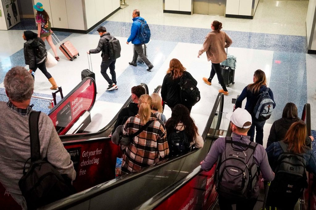 Flight cancellations fell to decade low in 2023, with American and Southwest faring well