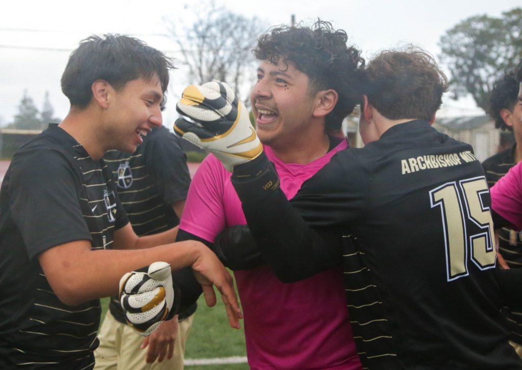 NorCal soccer semifinals: Archbishop Mitty boys, girls win thrillers to reach Division I championship matches