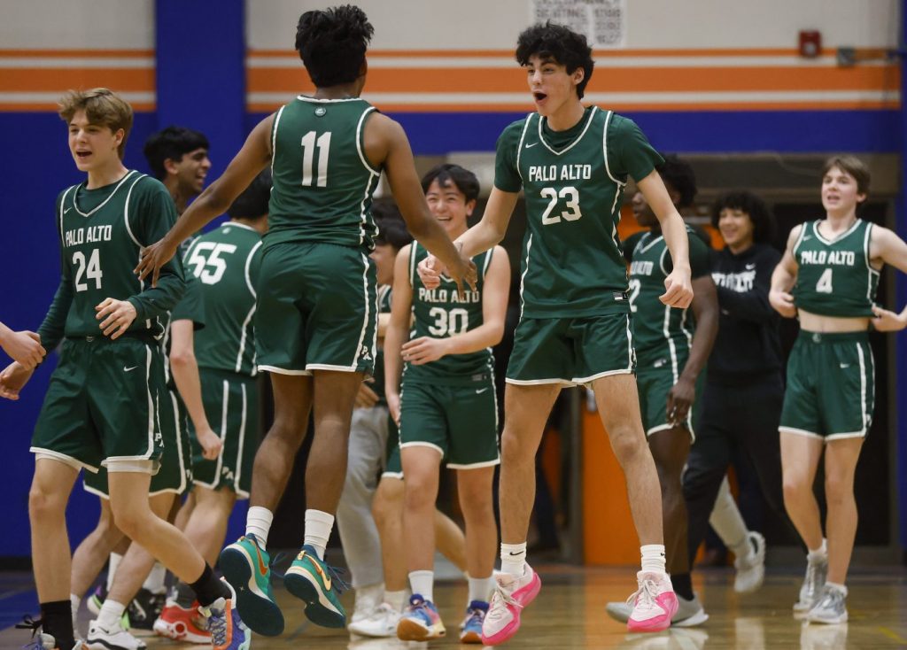 NorCal upset: Palo Alto shooters light up Santa Teresa as Vikings topple top-seeded Saints